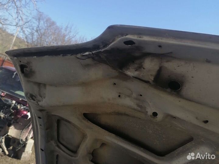 Капот mazda lantiz