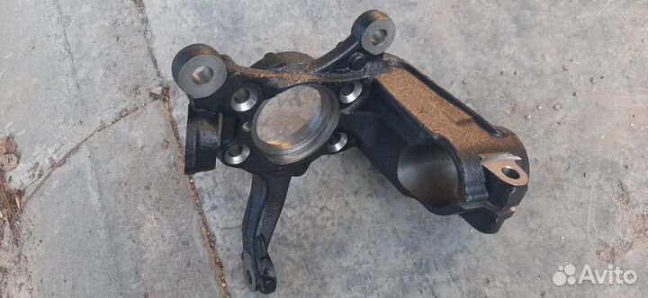 Продается Кулак поворотный фольцваген правый новый