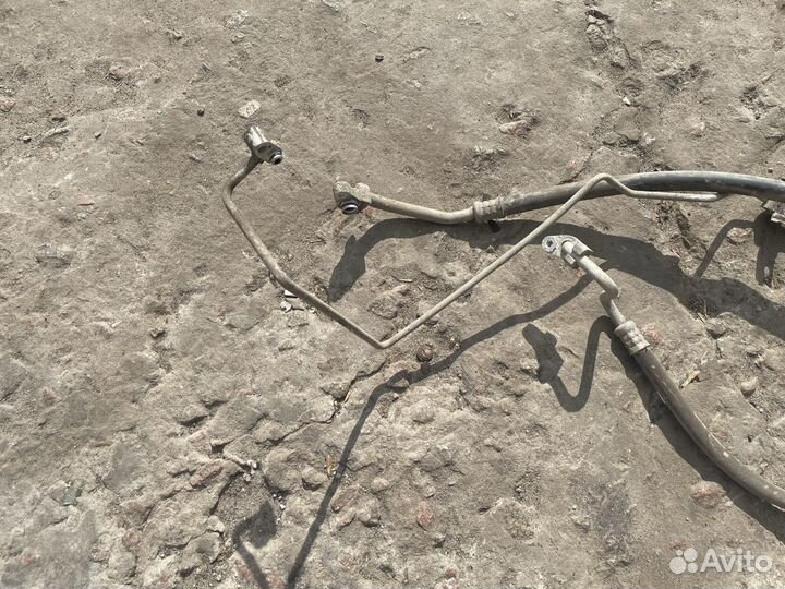 Трубки кондиционера Toyota Yaris