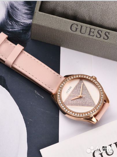 Часы Guess с Poizon