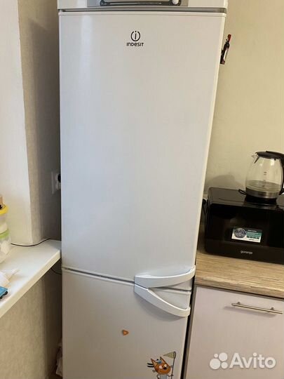 Холодильник Indesit sb 185.027 б/у.самовывоз