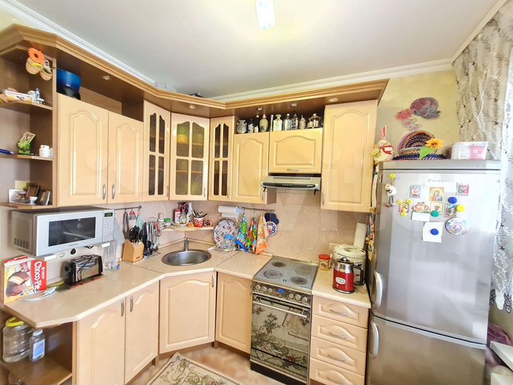 2-к. квартира, 56 м², 1/4 эт.