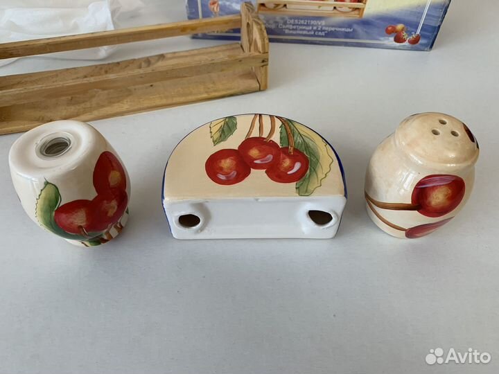 Набор для специй и салфетница 