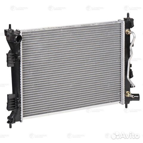 Радиатор охлаждения Hyundai Solaris 1 рестайлинг