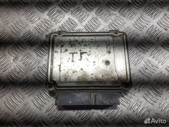 Блок управления двигателем VAG