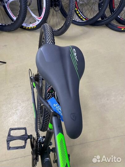 Велосипед горный взрослый колеса R29. Новый