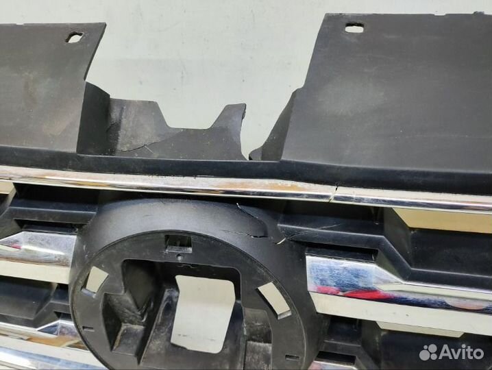 Решетка радиатора Volkswagen Teramont 1 2017