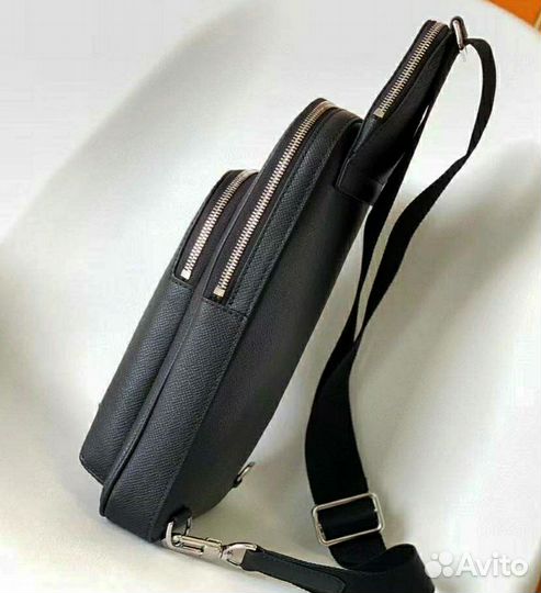 Сумка слинг мужская Louis Vuitton
