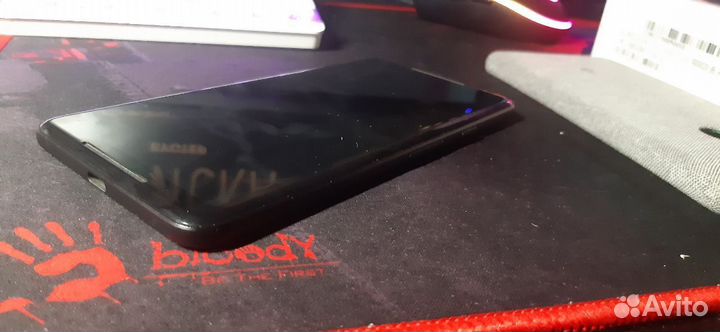 Google Pixel 2 XL, 4/64 ГБ