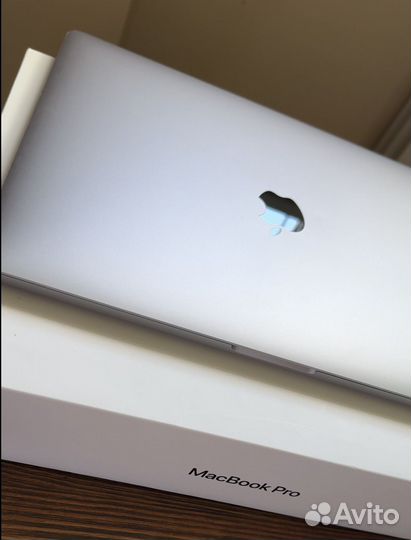 Apple MacBook Pro 13