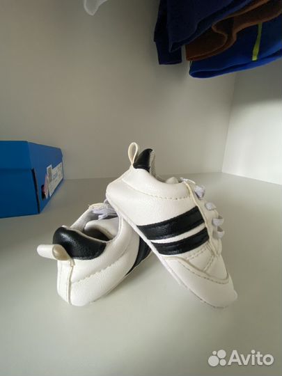 Кроссовки детские