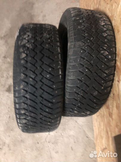 Continental WorldContact 4x4 225/60 R16