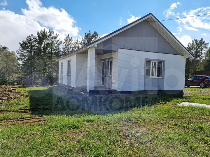 Коттедж 90 м² на участке 7 сот.