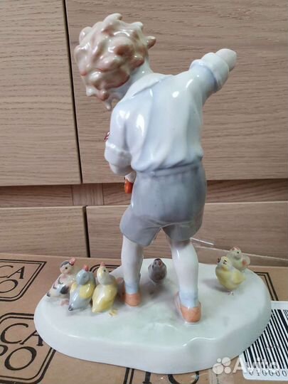 Статуэтка фарфоровая Германия