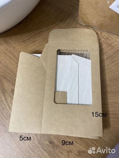 Крафт коробки с окошком