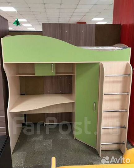 Продам кровать-чердак б/у
