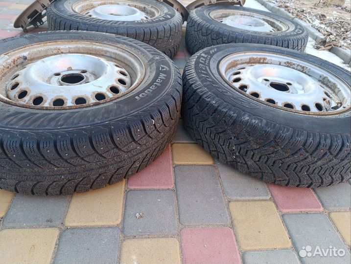 Колеса зимние в сборе на Renault Logan