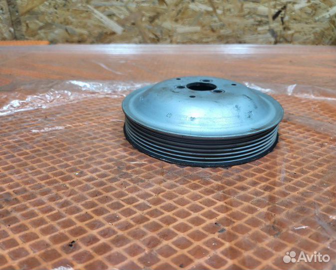 Шкив Audi A6 C6 4F AUK 2007