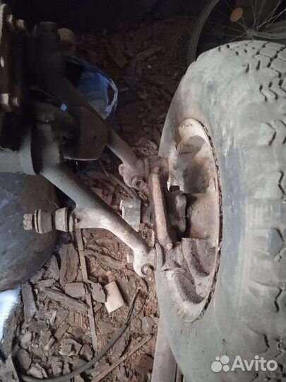 Переднея балка от инвалидки