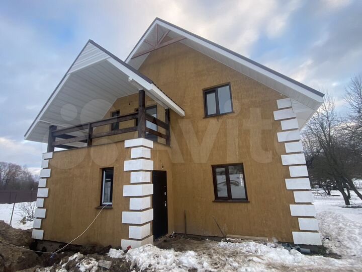 Дом 168 м² на участке 6 сот.