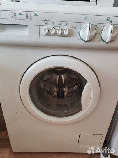 Стиральная машина indesit