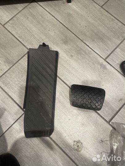 Накладки на педали Audi