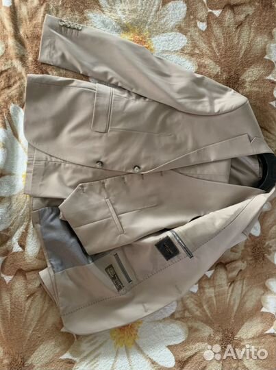 Классический костюм мужской