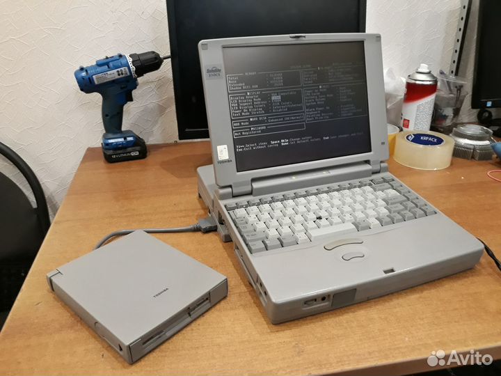 Ретро ноутбук Toshiba 210CS (Pentium, 16Mb)