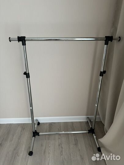 Вешалка напольная