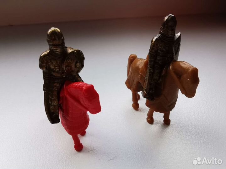 Рыцари на конях (Ritter zu Pferd) киндер