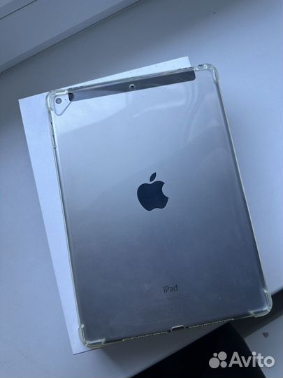 iPad air 2 wifi+sim