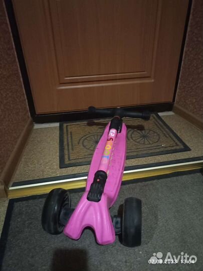 Самокат детский трехколесный