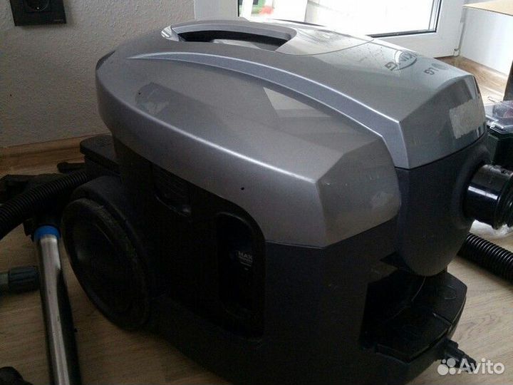 Пылесос Lg v-c9551wnt