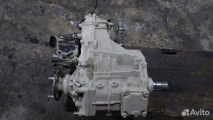 Раздаточная коробка АКПП F2 toyota Fortuner (2015