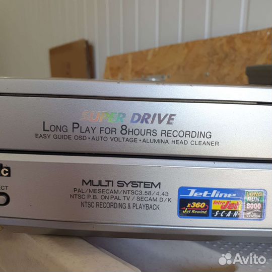 Видеомагнитофон panasonic