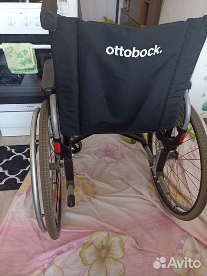 Инвалидная коляска