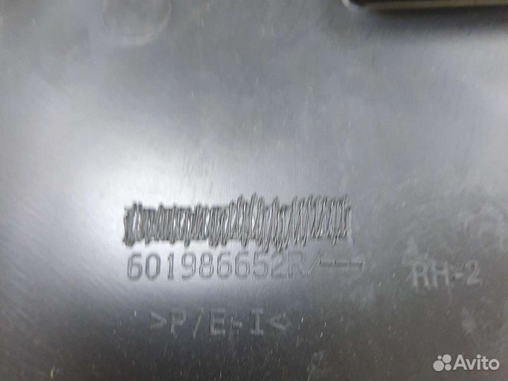 Дефлектор радиатора X-Ray левый