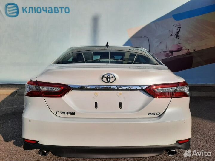 Toyota Camry 2.5 AT, 2023