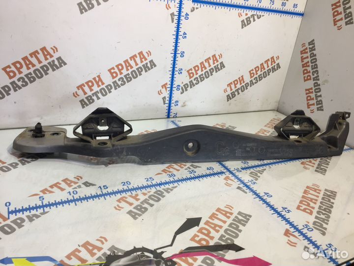 Рено Лагуна Кронштейн крыла передний левый