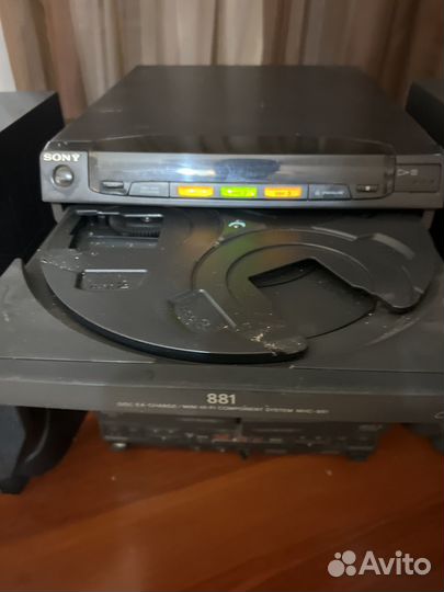 Музыкальный центр sony