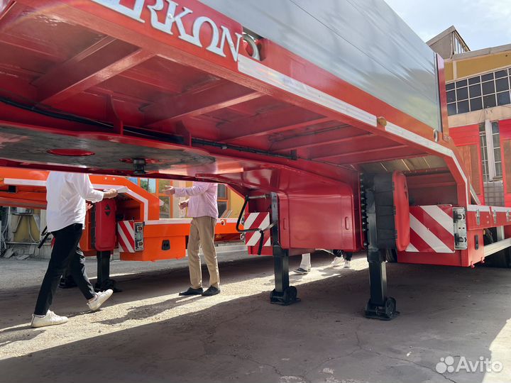 Полуприцеп трал (тяжеловоз) СпецПрицеп 9942L4, 2023