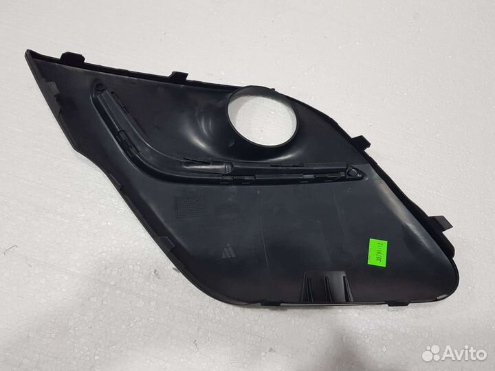 Накладка бампера лев Peugeot 107 новая оригинал