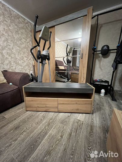 Тумба под тв