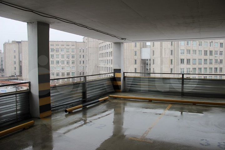 Машиноместо, 15 м²