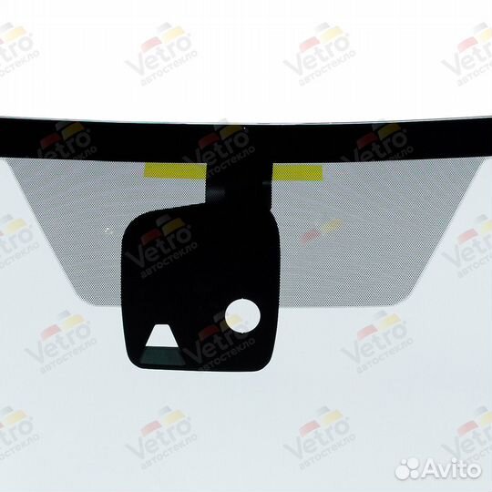 Лобовое стекло на nissan