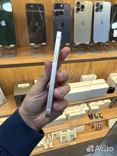 iPhone 12, 128 ГБ