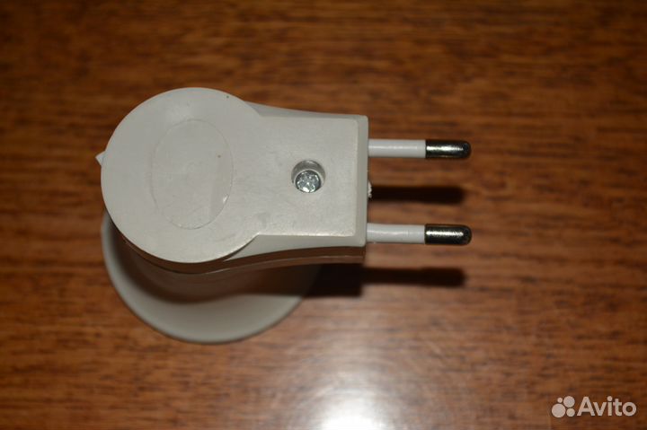 Патрон с вилкой и выключателем