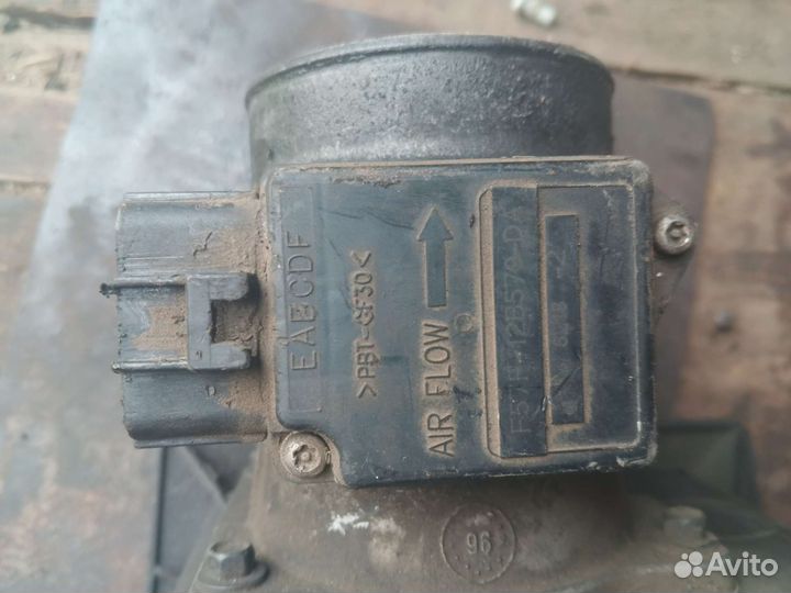 Датчик расхода воздуха Ford Explorer 2