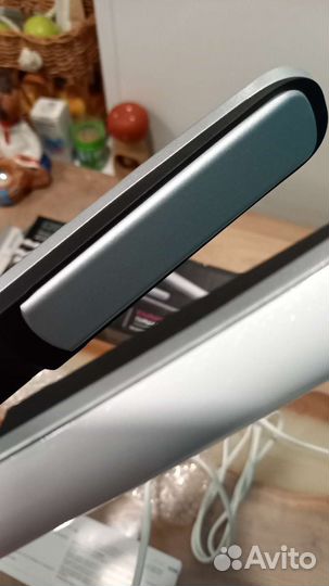 Выпрямитель для волос Redmond