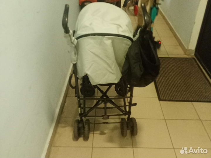 Прогулочная коляска трость бу
